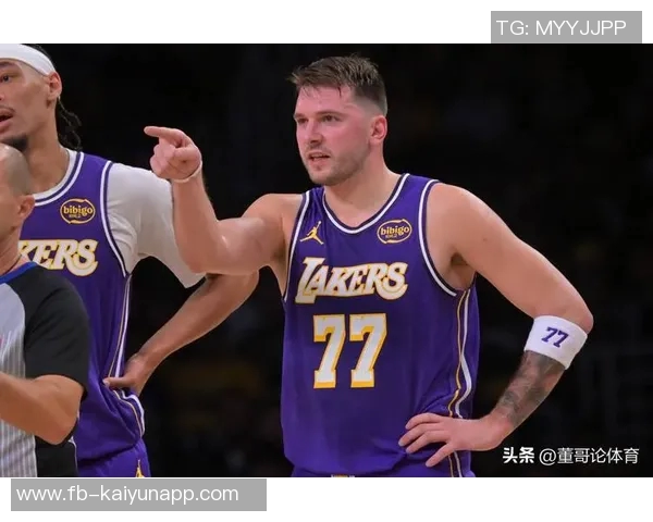 雷迪克透露东契奇詹姆斯今日进行个人技术训练东契奇健康状况良好